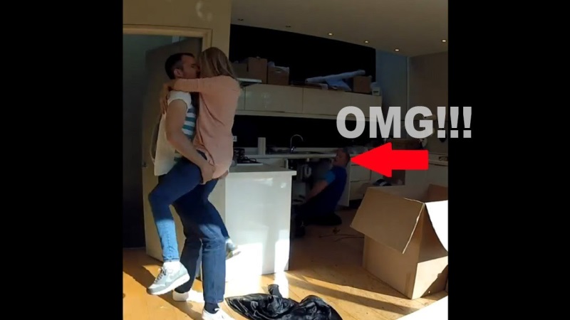 Plumber Catches Cheating Girlfriend